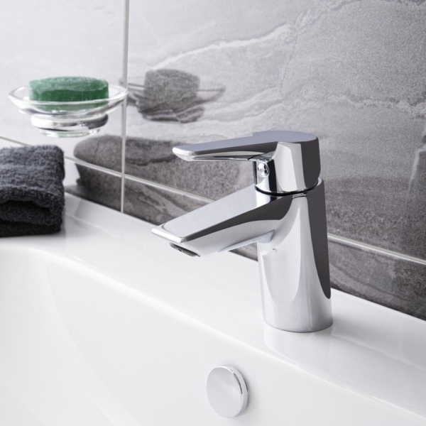 Vitra Solid-S Taps _ Brassware 1